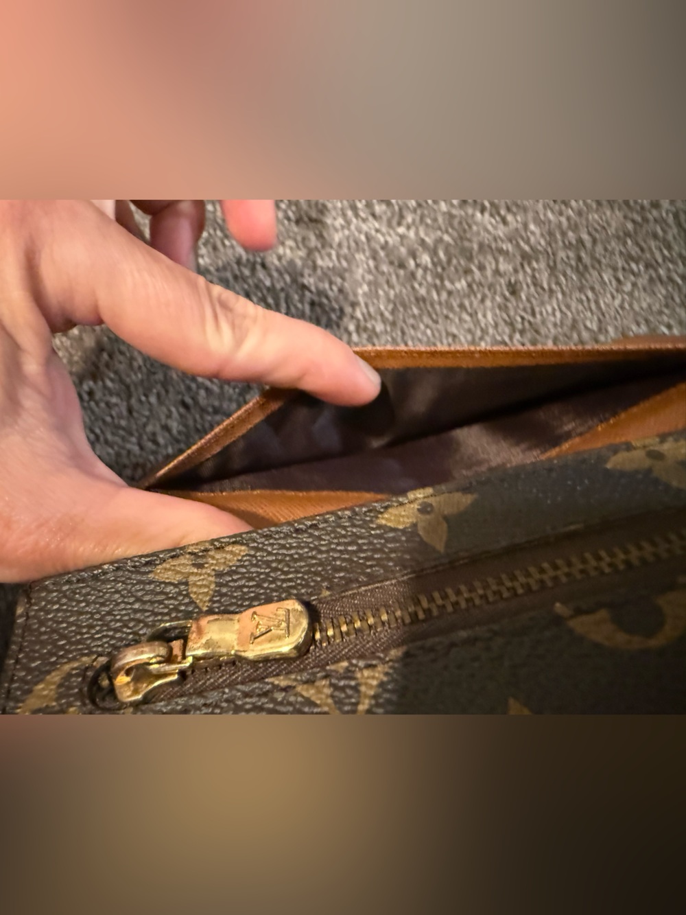 Louis Vuitton Monogram Canvas Long Wallet in Brown and Tan - Picture 5 of 7